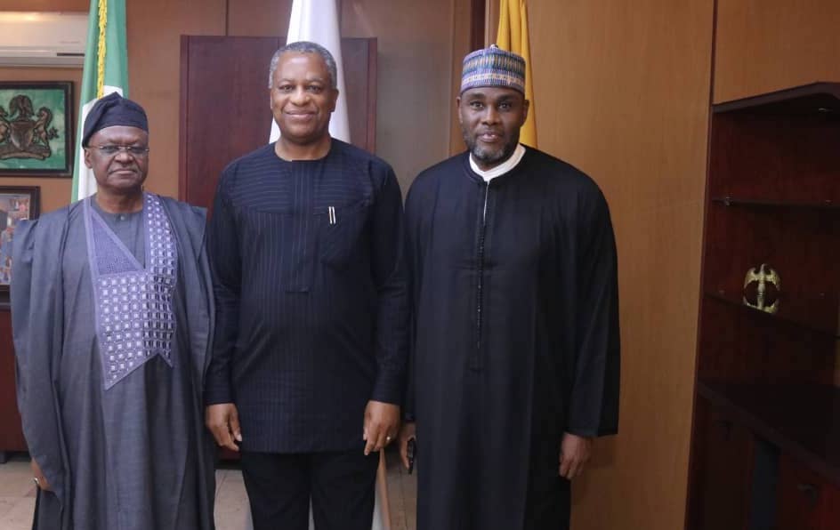 Minister of Foreign Affairs, Geoffrey Onyeama (m), Minister of State, Amb Zubairu Dada, Permamanent Secretary, Amb Mustapha Suleiman